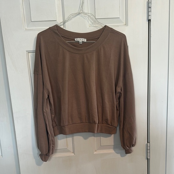 Hyfve brown cropped sweatshirt size medium - Picture 1 of 4
